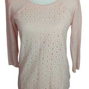 Pink eyelet short sleeve tee shirt